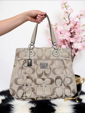 COACH POPPY SIGNATURE STRIPE TOTE  17890